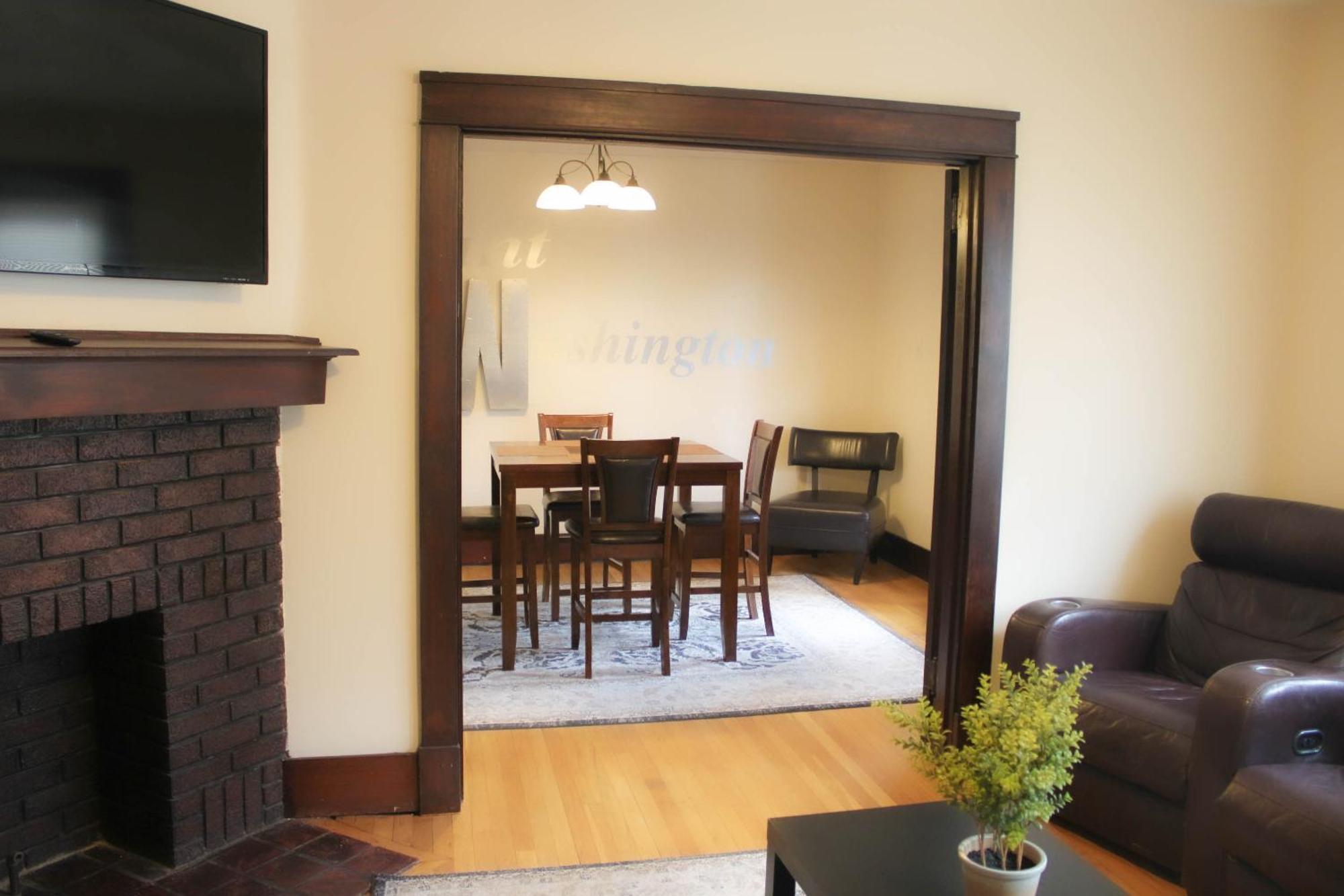 Comfy And Spacious 3 Bedroom - Easy City Access พิตต์สเบิร์ก ภายนอก รูปภาพ