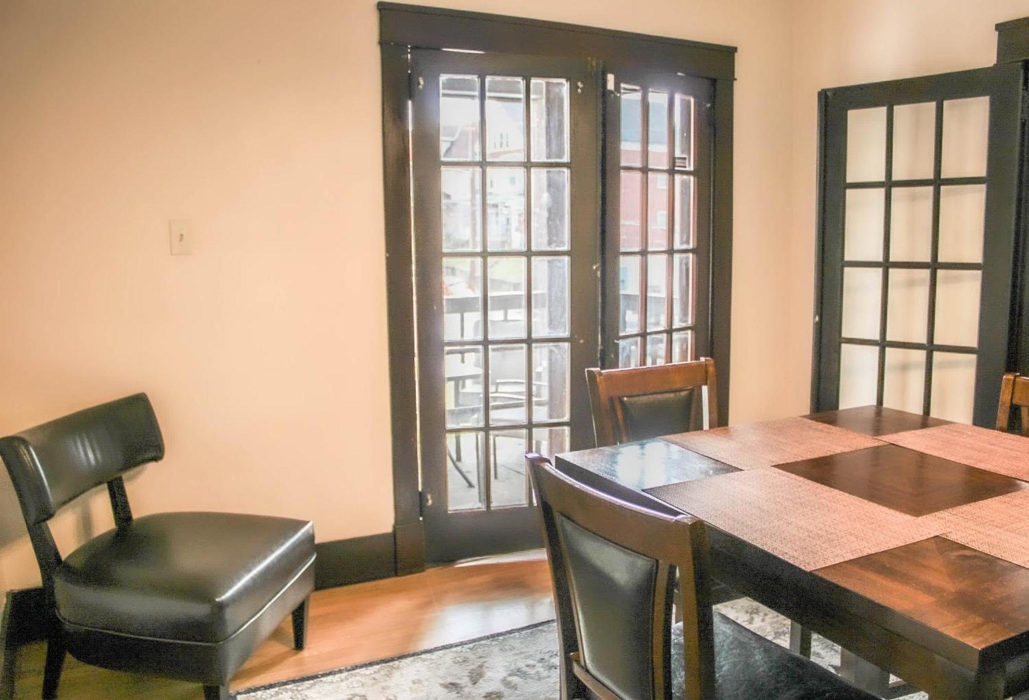 Comfy And Spacious 3 Bedroom - Easy City Access พิตต์สเบิร์ก ภายนอก รูปภาพ